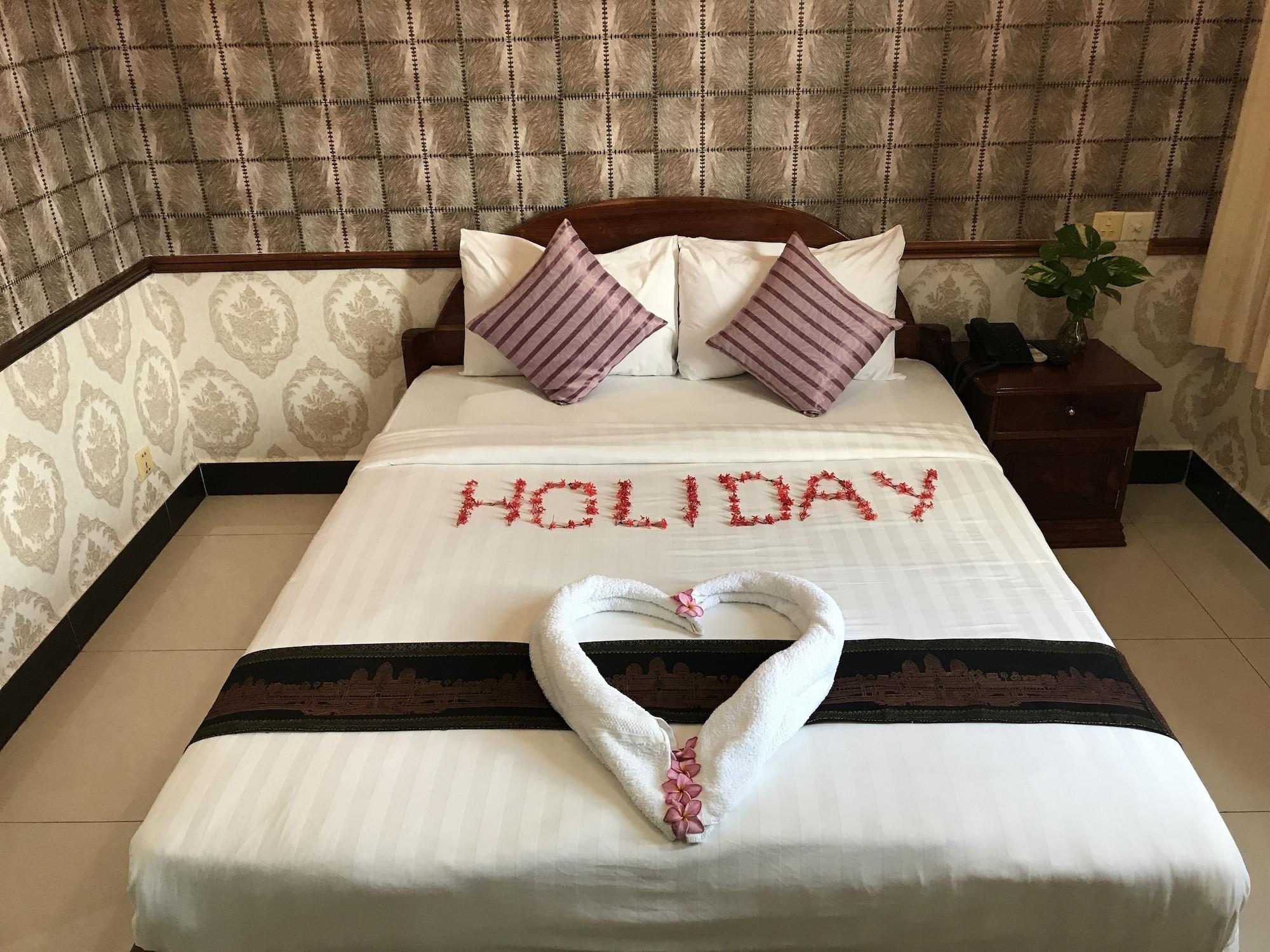 Holiday Hotel Battambang Exterior foto